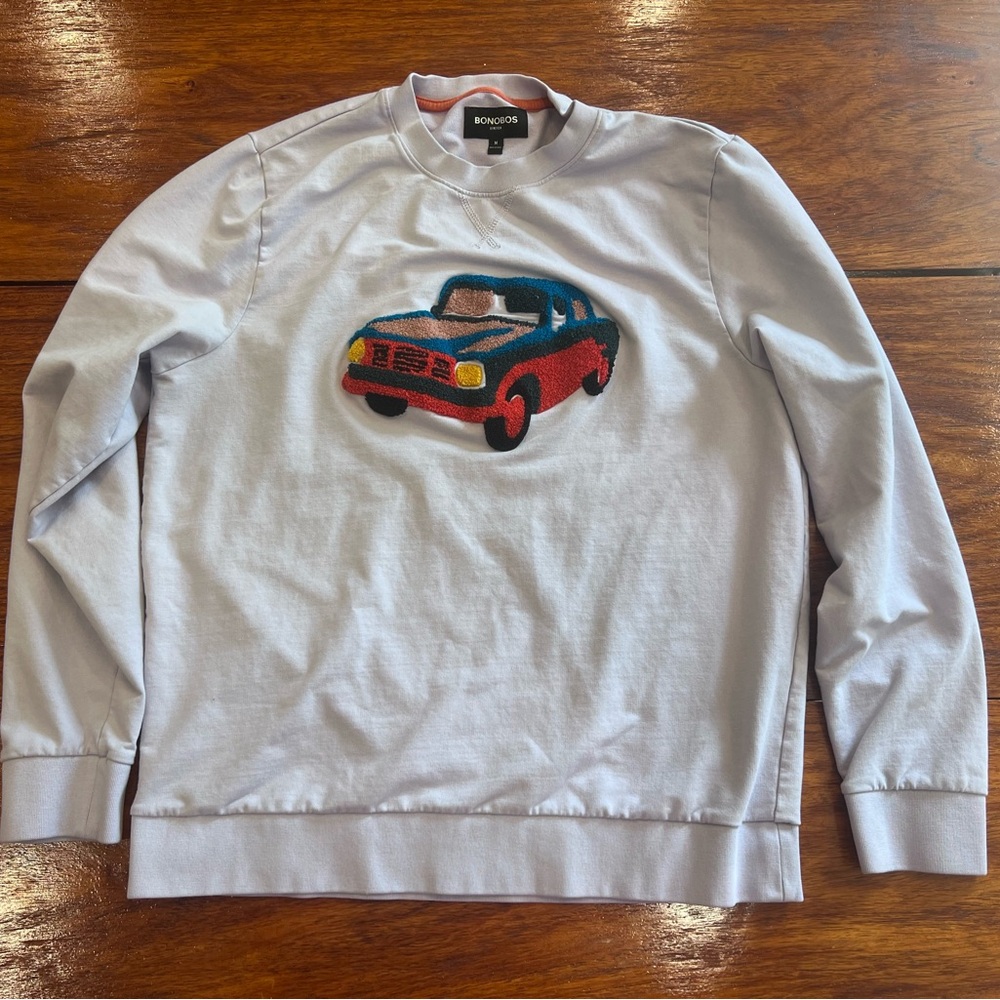 Bonobos Men's Light Purple Crewneck Sweatshirt with Car Patch